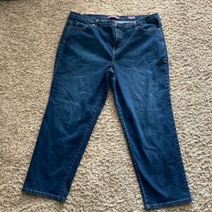Gloria Vanderbilt Amanda Jeans 22w